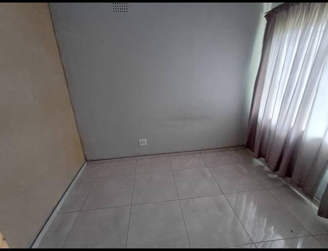 4 BEDROOM HOUSE FOR SALE IN SONLAND PARK